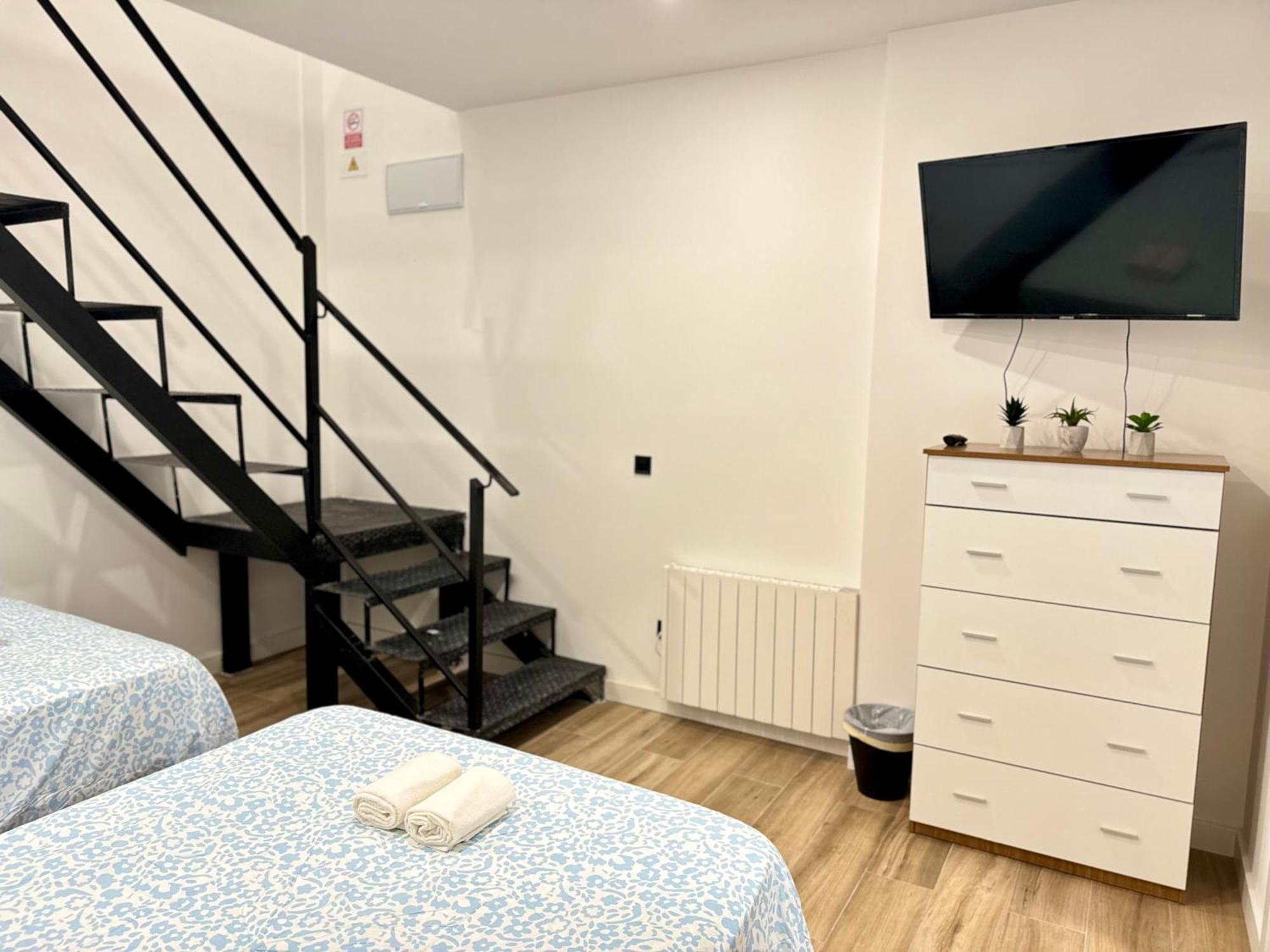 Apartamentos Castillejos Madrid Exterior foto